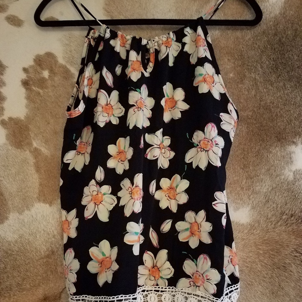 Floral fringe tank top